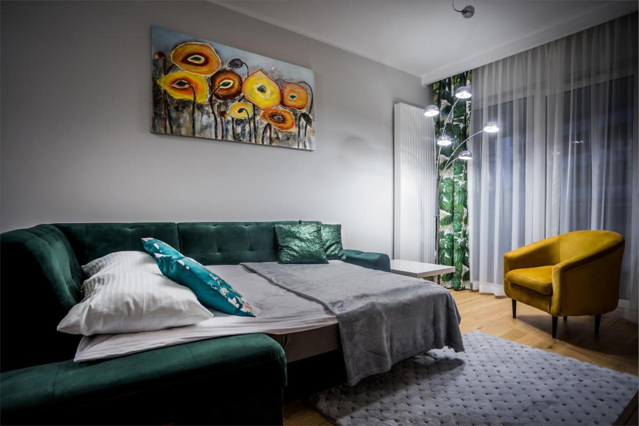 Resinest Apartamenty Jurowiecka J15 Białystok Kültér fotó