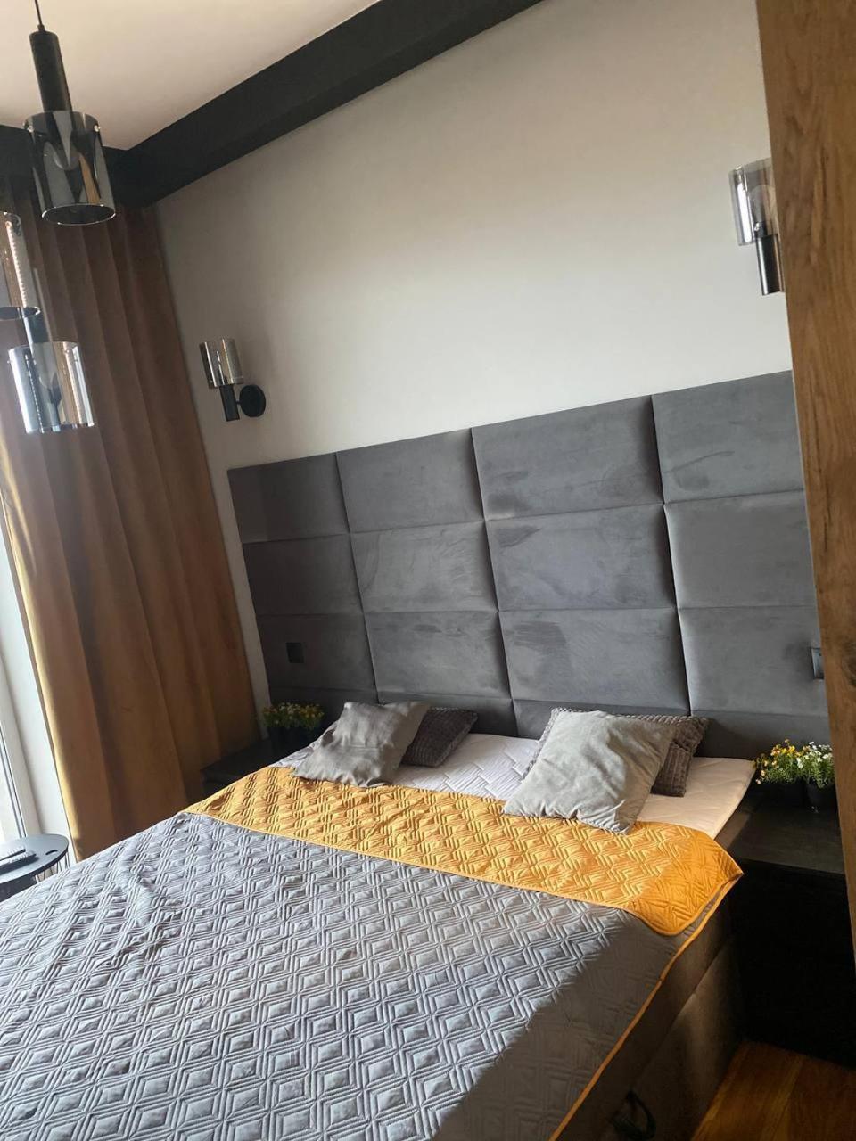 Resinest Apartamenty Jurowiecka J15 Białystok Kültér fotó